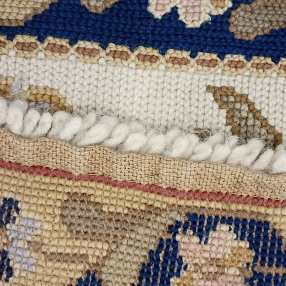 Floral Patterned Handwoven Woolen Tapestry Rugs, Vintage - Picture 9 of 13